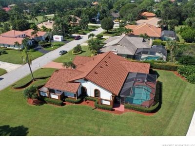 1311 SW Cottonwood Cv