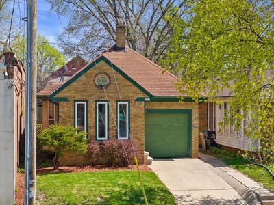 3058 North 74th STREET