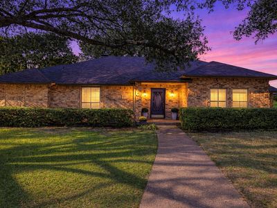 1590 Sunset Hill Dr