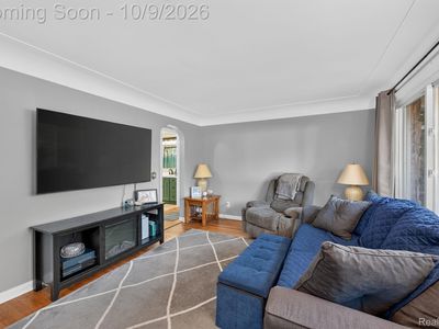 7324 Powers Ct