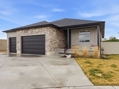 2397 W Marvs Cv