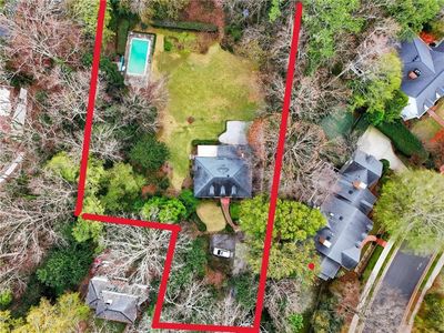 956 W Wesley Rd NW