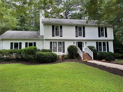 411 Woodstone West Dr