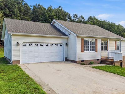 205 Pinewood Dr