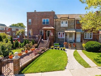 1595 Independence Ave