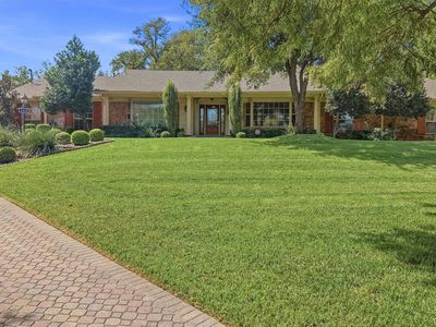 1418 Lotus Cir