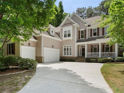 3698 Lakeview Dr