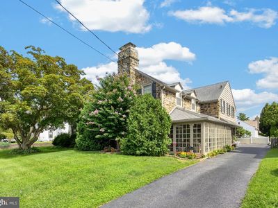 319 Wayne Ave