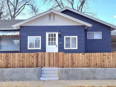 1017 E Evans Ave
