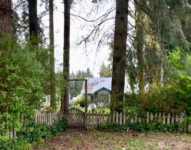 Property at 8638 178th Avenue SW, Rochester, WA