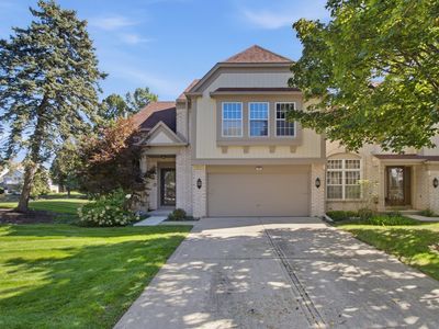 192 W Fox Hill Dr