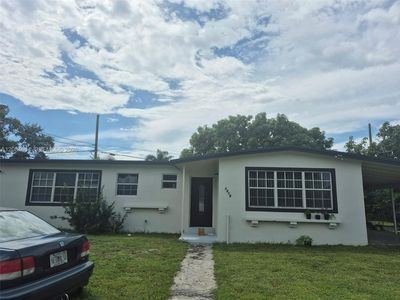 3810 NW 195th St