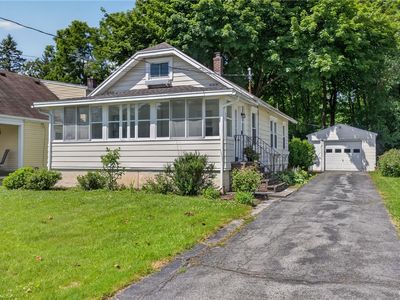 220 Windemere Rd