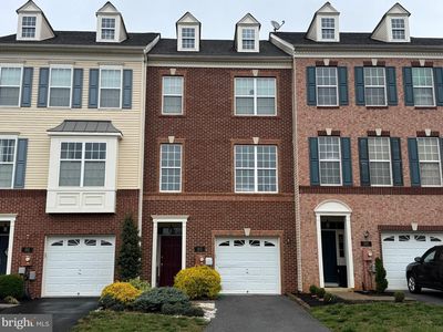 103 Abino Hills Way E