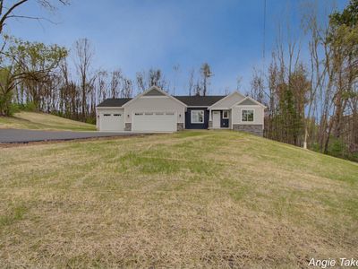 3575-13 Mile Rd NE