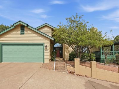 401 S Arroyo Dr