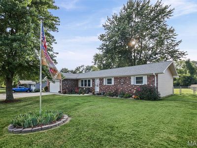 216 Willow Dr