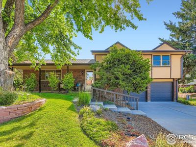 4868 Fairlawn Cir