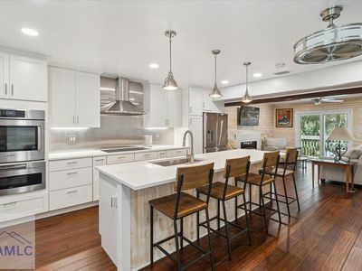 1000 Sea Island Rd #56