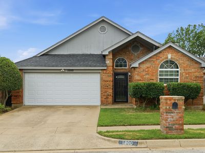 1800 Pine Ridge Dr