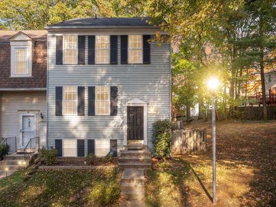 13001 Robins Nest Ter