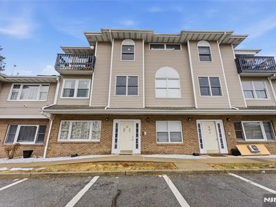 235 Dakota St #10