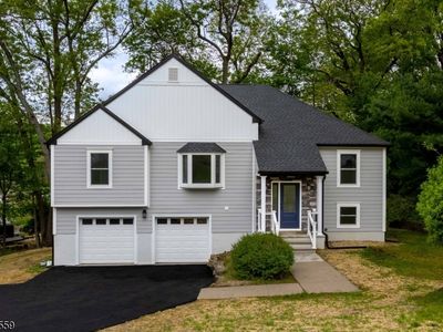 8 Sherwood Pl