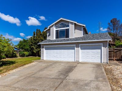 391 Valley Oak Lane