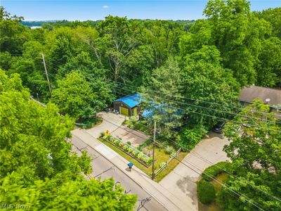 619 Portage Lakes Dr