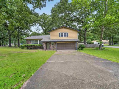 1540 Valley View Dr