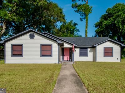 100 Pinedale Dr