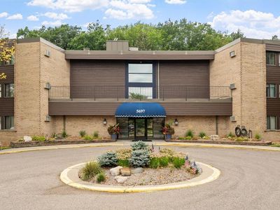 5697 Green Circle Dr APT 304