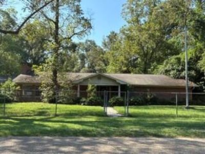 439 Geiger Lake Rd