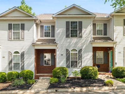 94 Huntress Dr