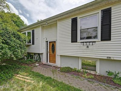 119 W 2nd Street