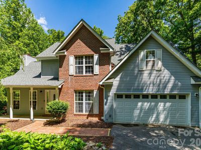 Property at 757 Zelda Ct, Hendersonville, NC