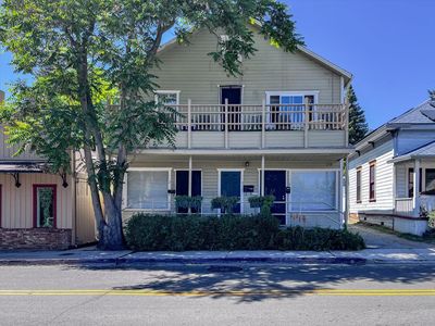 238 Mill St