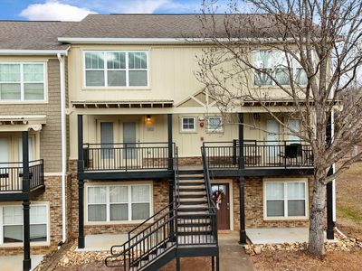 1121 Tree Top Way APT 1422