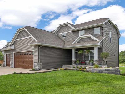 1050 Grouse Ct