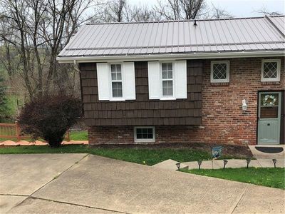 37 Webb Dr
