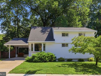 325 Bradley Ave