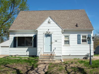706 Kern St