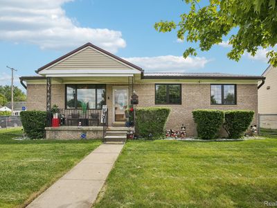 8286 Westminster Ave