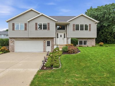 1182 Broadway Dr