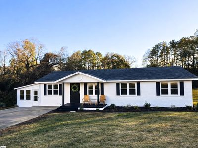 2020 Bolt Dr