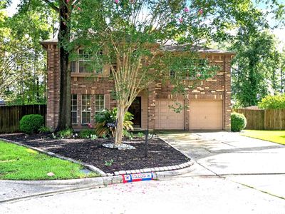 18299 Hollyberry Ct