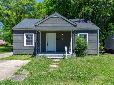 449 7th St W