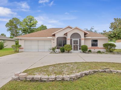 30 PRINCESS ROSE DRIVE