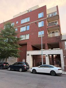 1740 W 4th St APT 2C