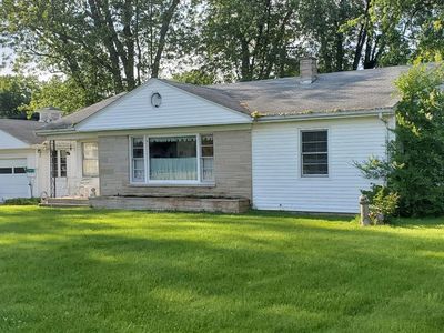 Property at 9925 Saint Joseph St, Leo, IN
